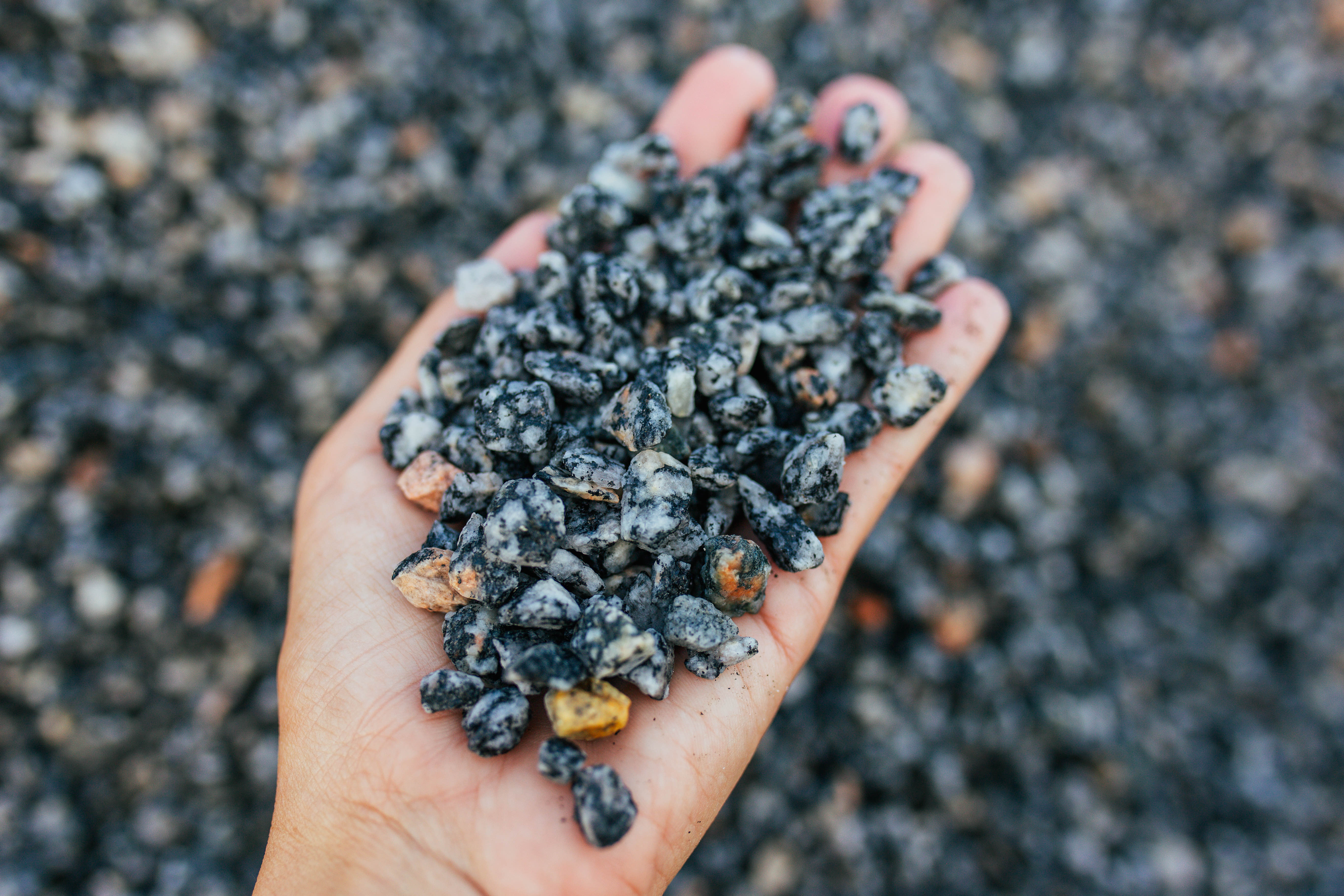 Small Black Granite Rock - Image 1